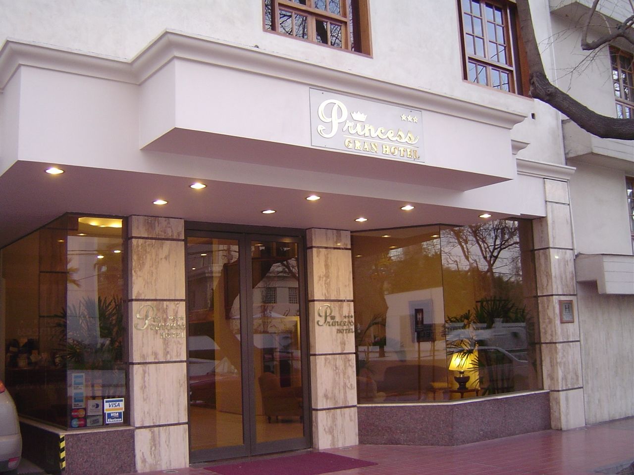 公主酒店 门多萨 外观 照片